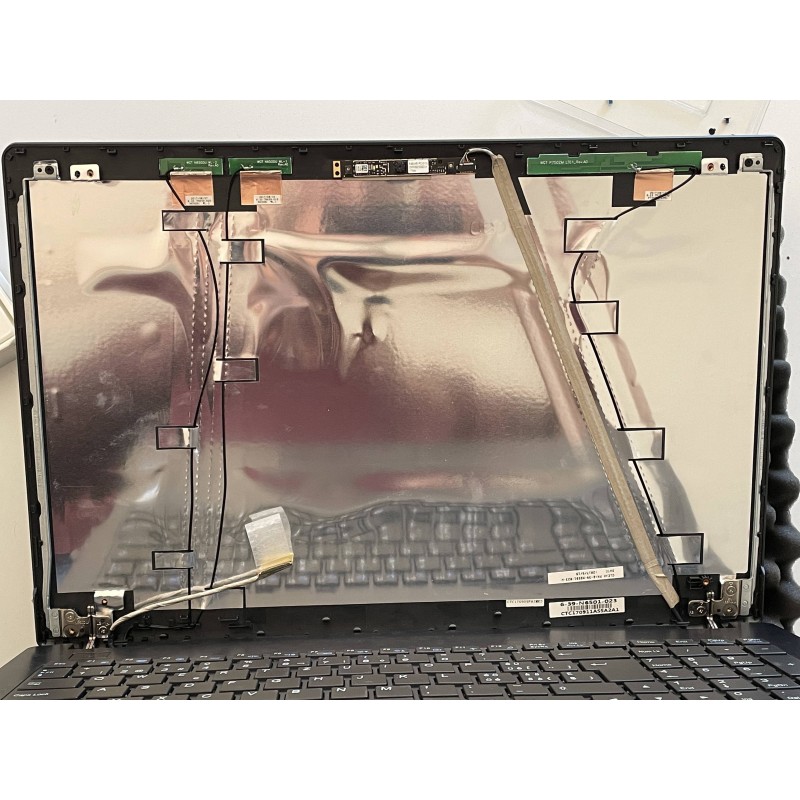 capot N650DU